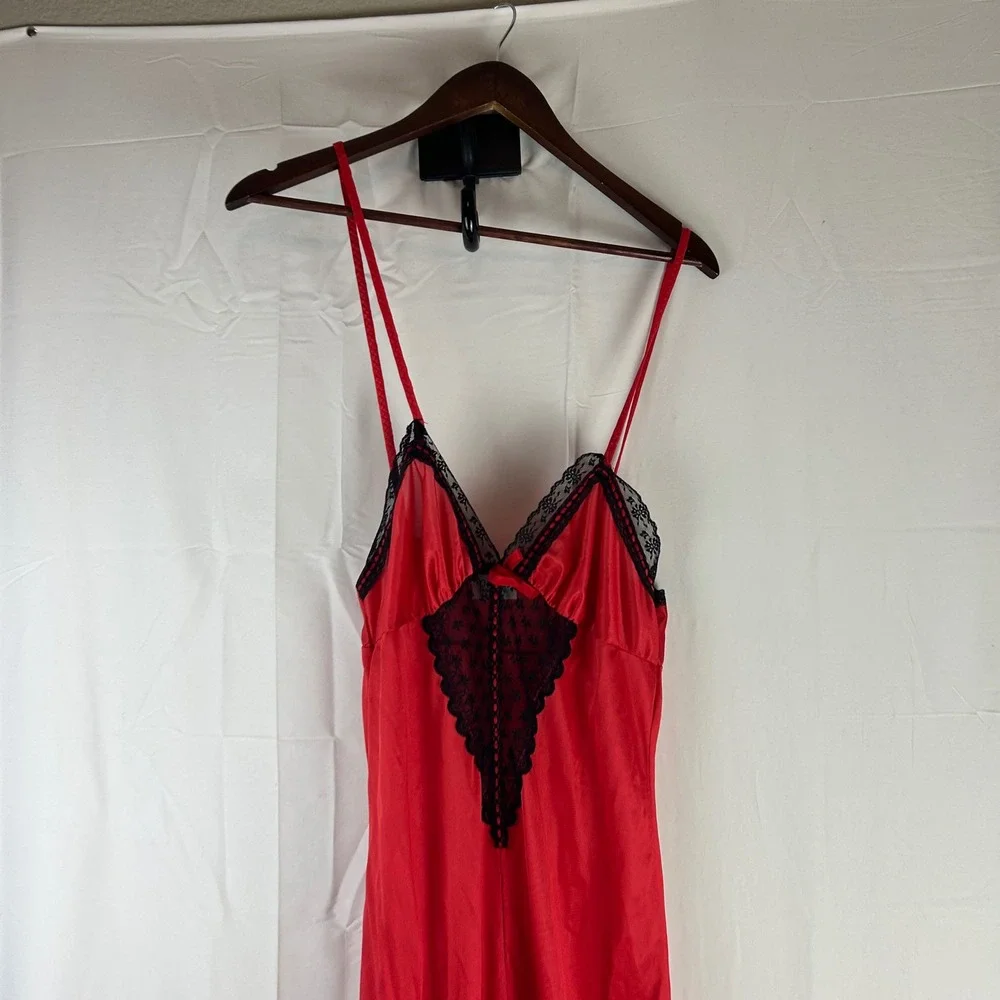 Vintage Paramount‎ New York Red Satin Nightgown Black Lace Trim Maxi Slip Dress